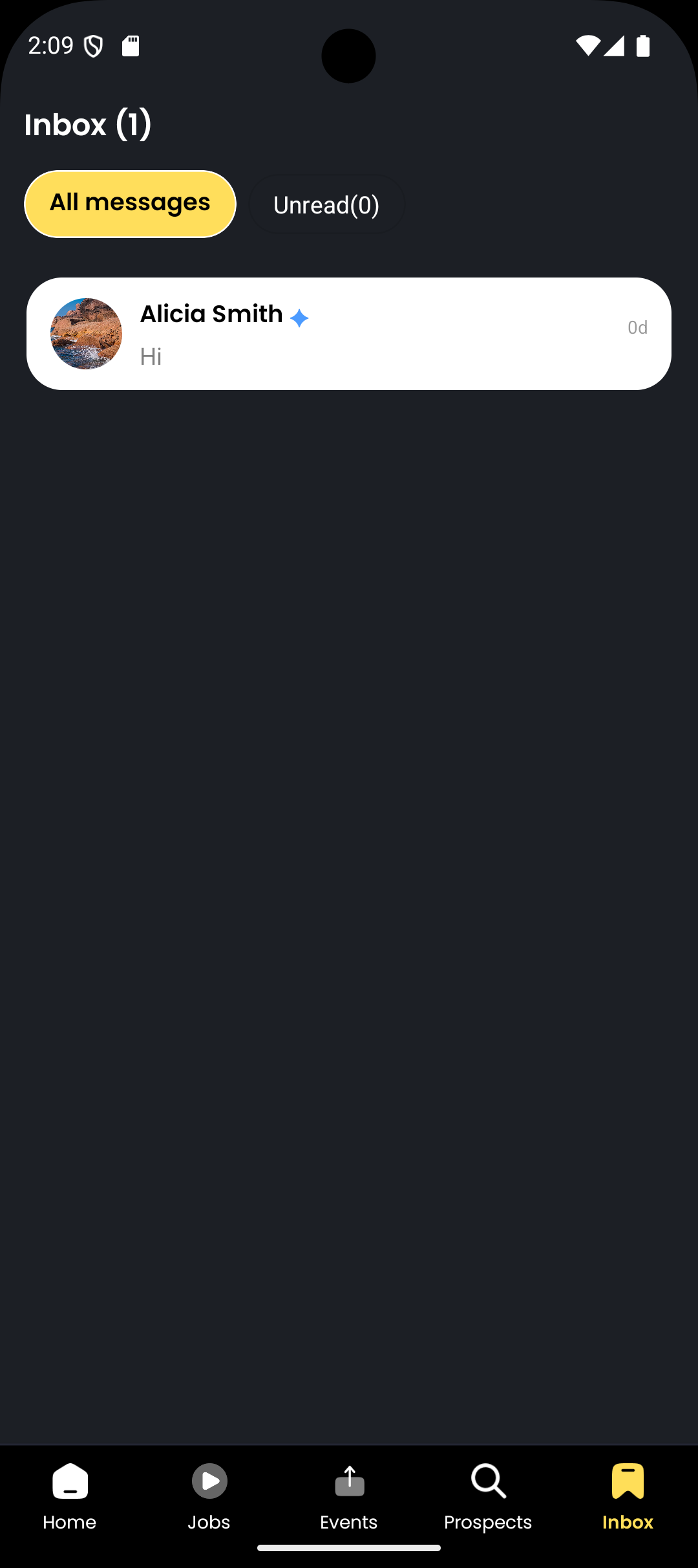 Applicant inbox screen showing conversations with employers and unread badges